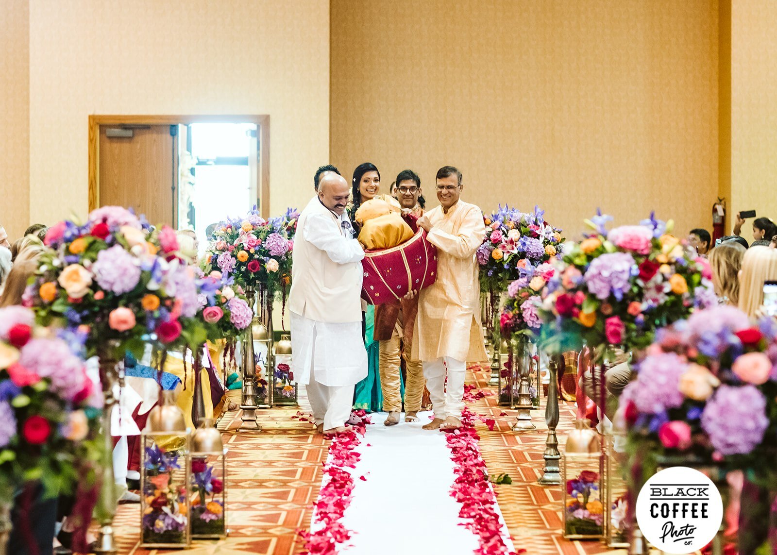 Hindu-Catholic Fusion Wedding _ Black Coffee Photo Co 175.jpg